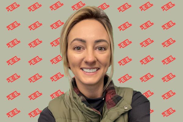 Teal, Customer Service Rep
